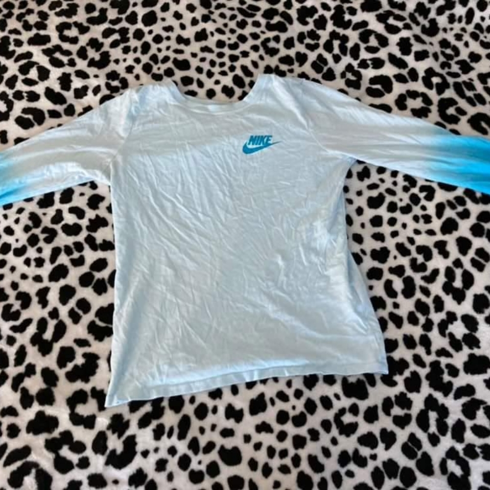 Blue Nike long sleeve